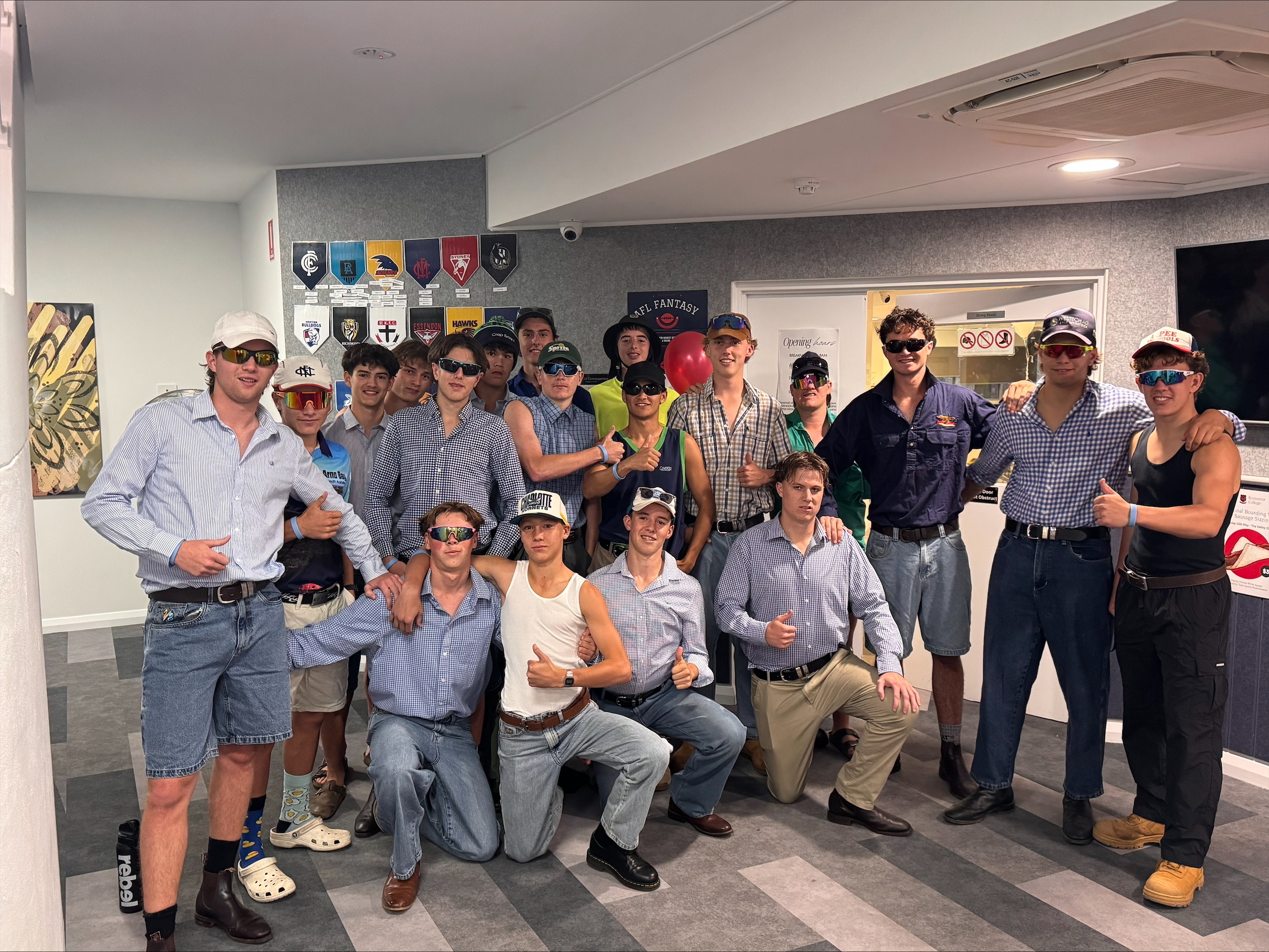 Processed 4 A1627 EE E17 F 4383 BC9 F EFE0 A6 E302 CF