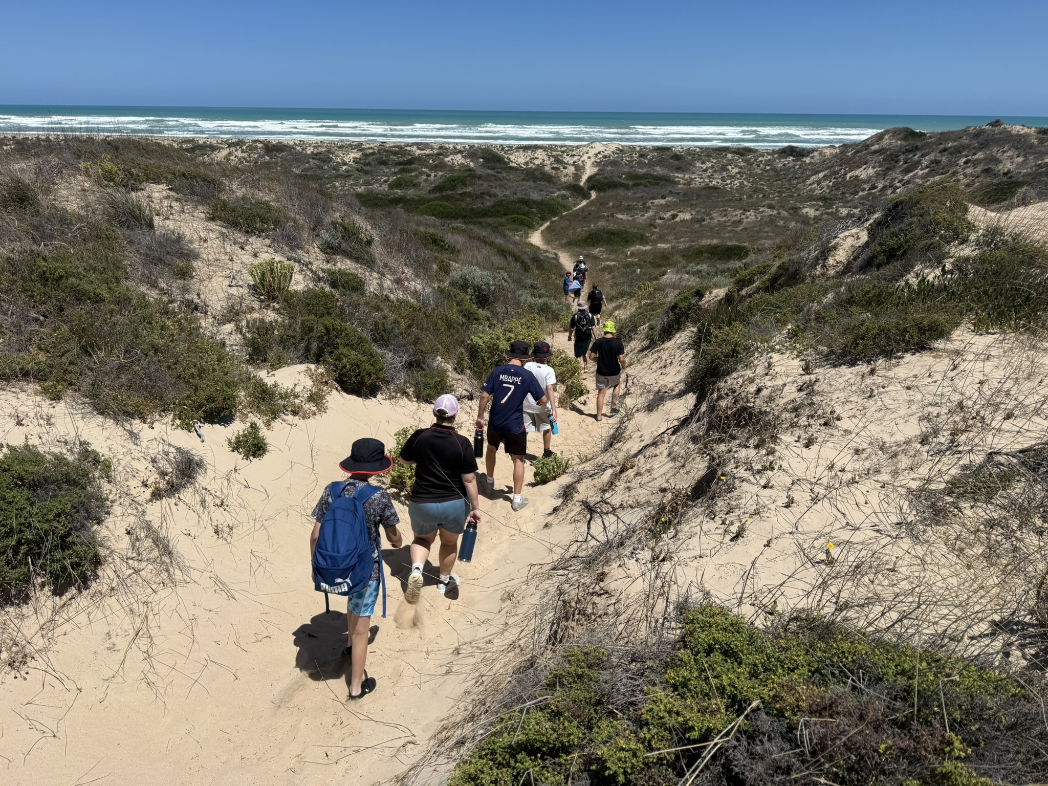 7025 EAE6 DD96 40 B7 973 A 27329 BA22990 1 102 o